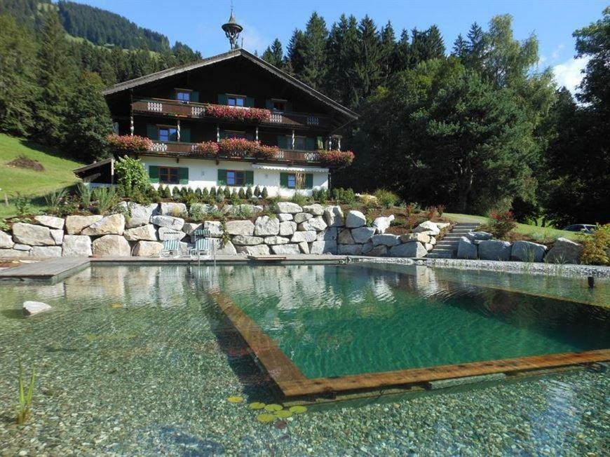 Haus Waldhof Apartment Brixen im Thale Bagian luar foto