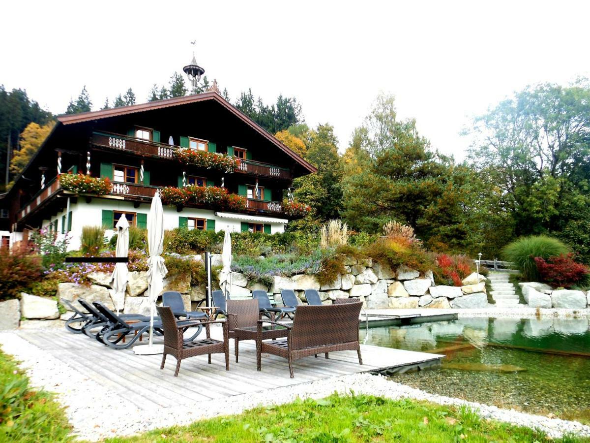Haus Waldhof Apartment Brixen im Thale Bagian luar foto