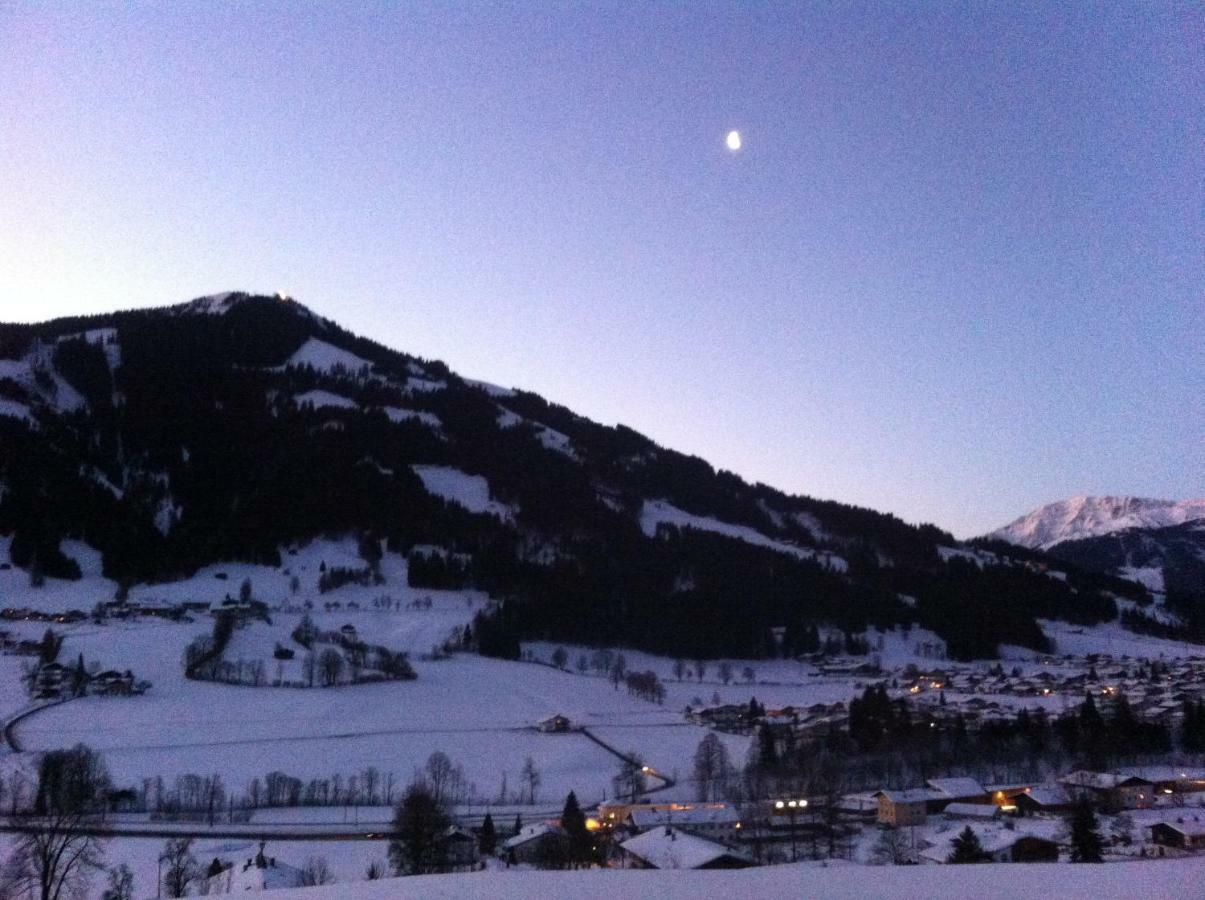 Haus Waldhof Apartment Brixen im Thale Bagian luar foto